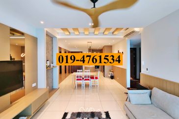 Queens Residences @ Queens Waterfront