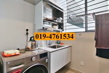 Queens Residences @ Queens Waterfront