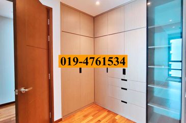 Queens Residences @ Queens Waterfront