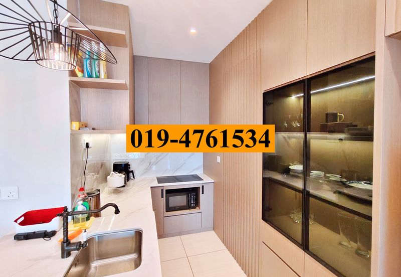 Queens Residences @ Queens Waterfront