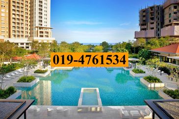 Quayside Seafront Resort Condominium