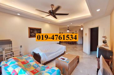 Marina Bay Condominium