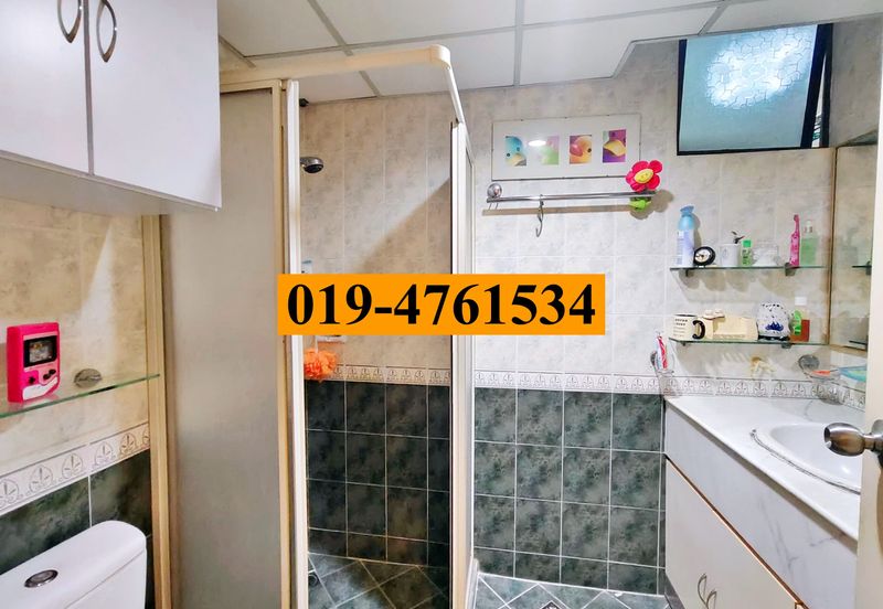 Marina Bay Condominium