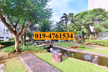 Marina Bay Condominium