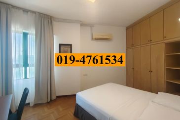 Silverton Condominium (Menara Perak)