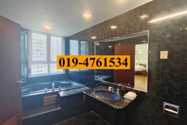 Silverton Condominium (Menara Perak)