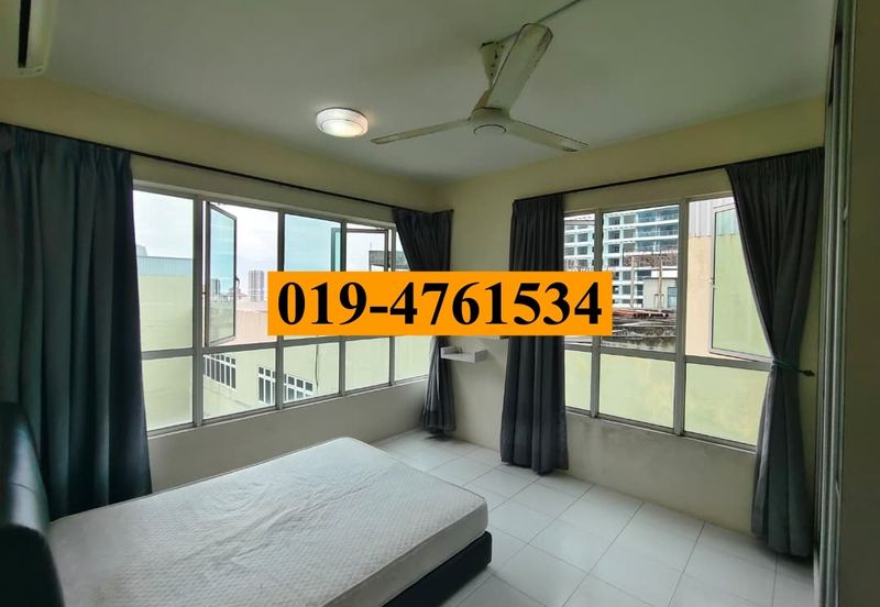 Birch Regency - Times Square