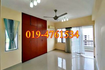 Coastal Tower, Ratu Mutiara