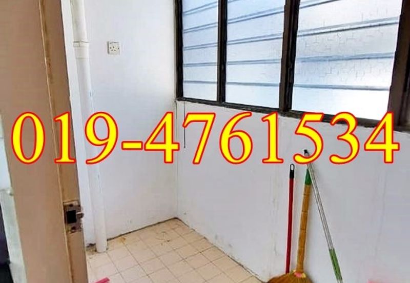 Greenlane Heights Block E