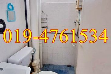 Greenlane Heights Block E