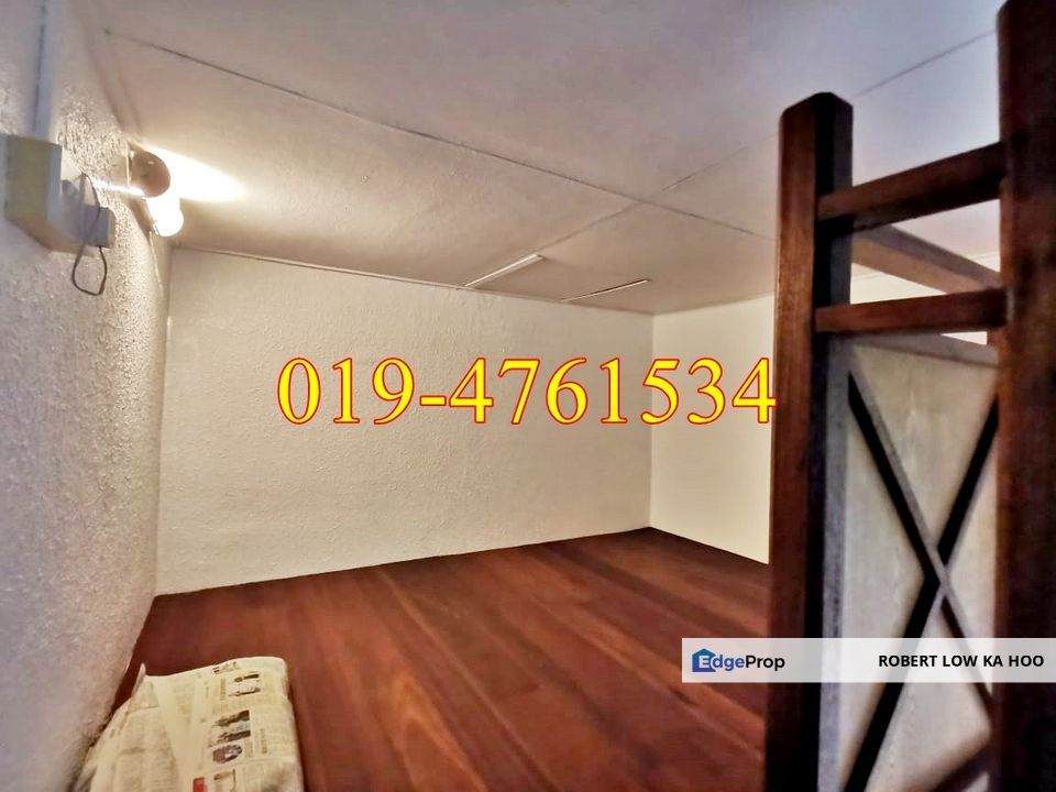 Upper Floor Unit : PEARL HILL VILLA Townhouse in Tanjung Bungah ( For Sale ), Penang, Tanjung Bungah