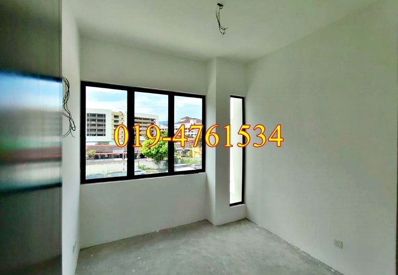 8 Babington Residence