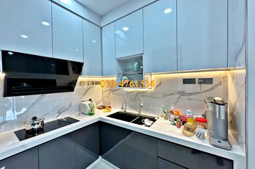 Queens Residences @ Queens Waterfront