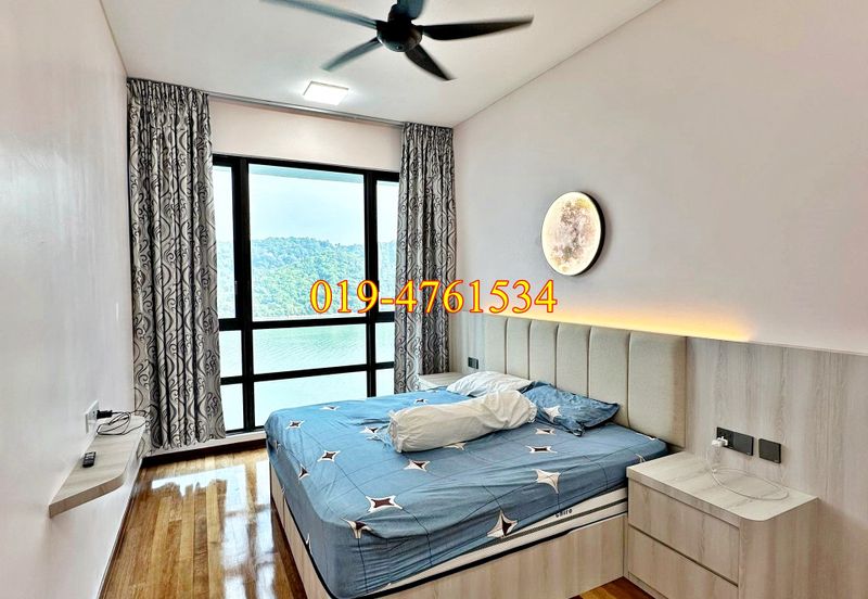 Queens Residences @ Queens Waterfront