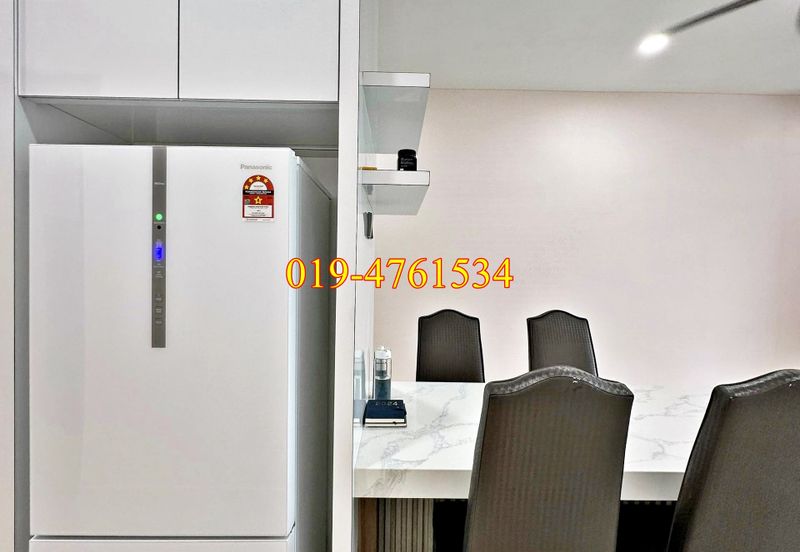 Queens Residences @ Queens Waterfront