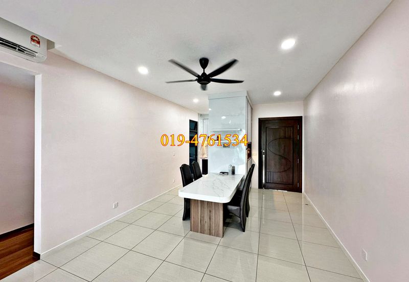 Queens Residences @ Queens Waterfront