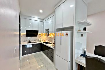 Queens Residences @ Queens Waterfront