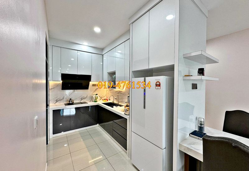 Queens Residences @ Queens Waterfront