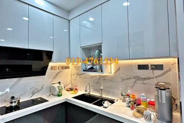 Queens Residences @ Queens Waterfront