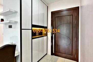 Queens Residences @ Queens Waterfront