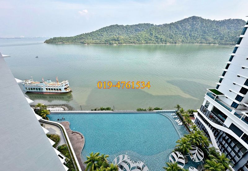 Queens Residences @ Queens Waterfront