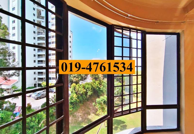 Twin Towers, Ratu Mutiara