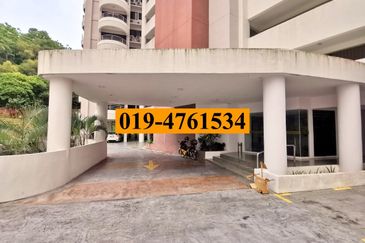 Twin Towers, Ratu Mutiara