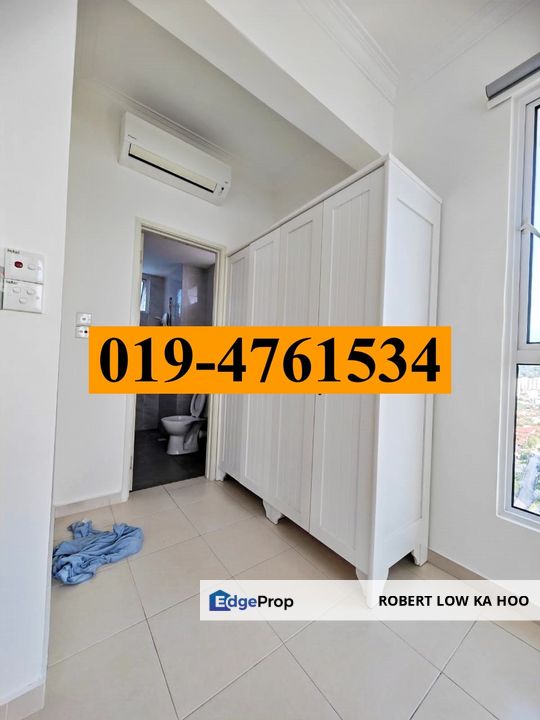 Corner Unit with 1 Carpark : I-SANTORINI Condominium in Tanjung Tokong ( For Rent ), Penang, Tanjung Tokong
