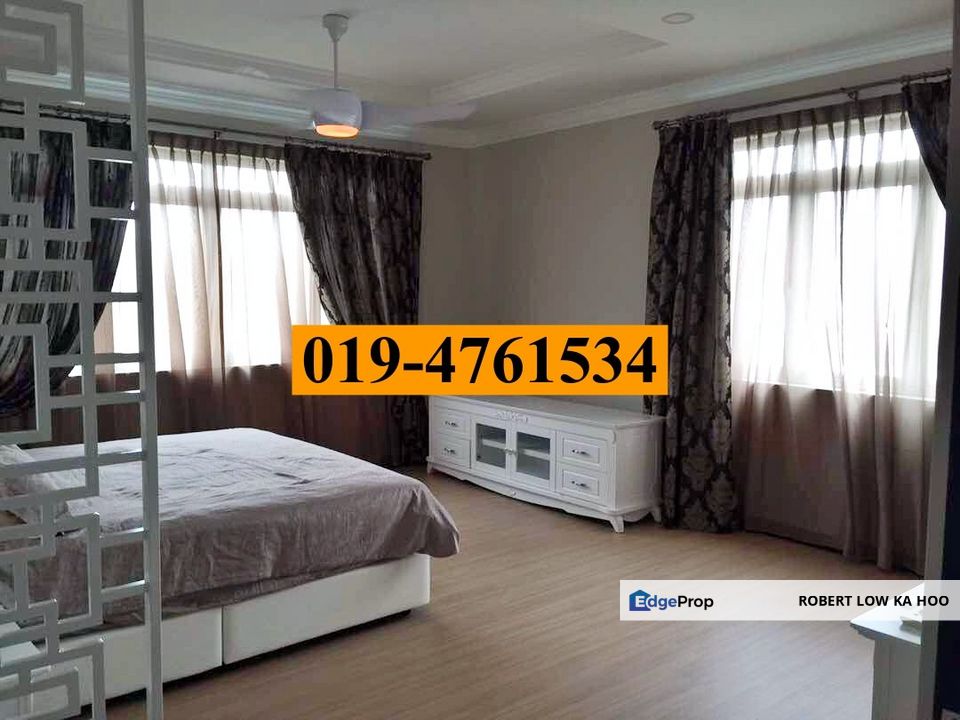 Fully Renovated : VERTIQ Condominium in Gelugor ( For Sale ), Penang, Gelugor