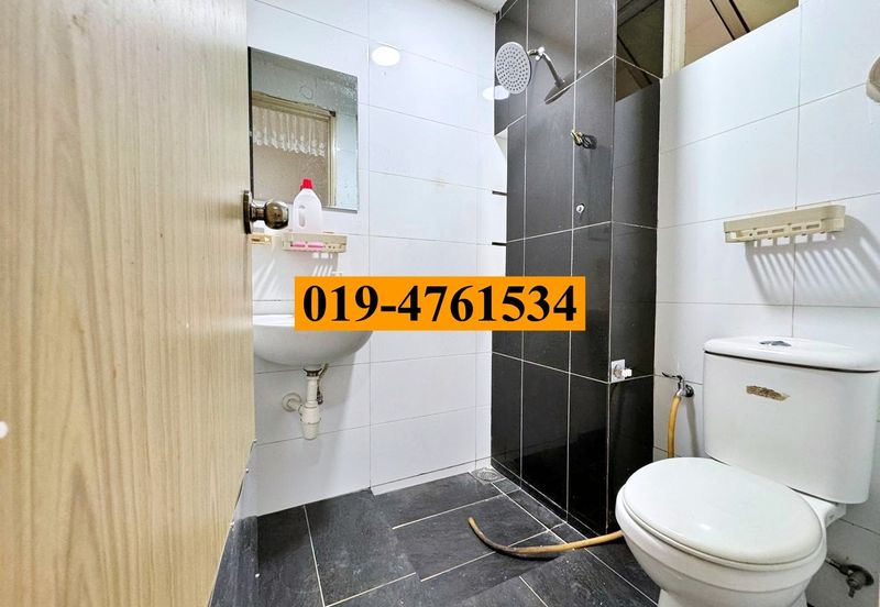 Arasia Perdana (The Clovers)