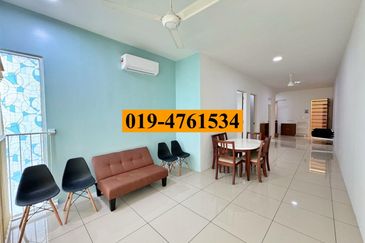 Arasia Perdana (The Clovers)