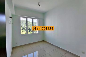 D'Zone Condominium @ Teluk Kumbar