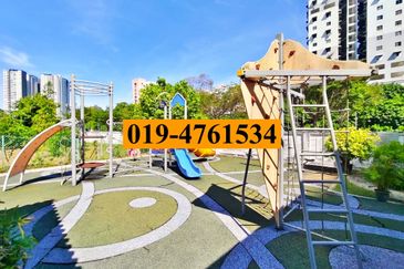 D'Zone Condominium @ Teluk Kumbar