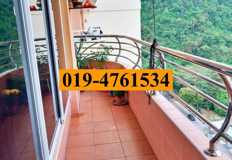 Greenlane Park Condominium