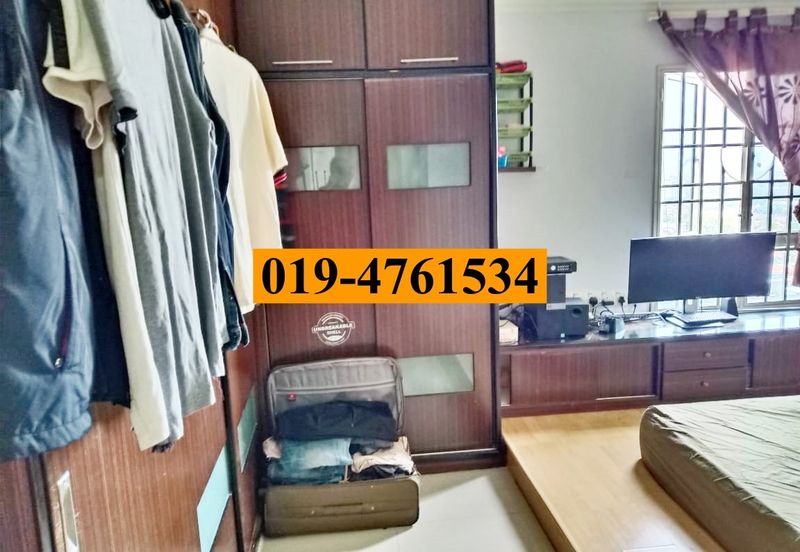 Greenlane Park Condominium