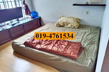 Greenlane Park Condominium