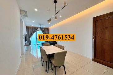 Queens Residences @ Queens Waterfront