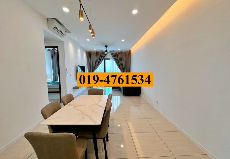 Queens Residences @ Queens Waterfront