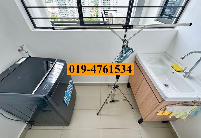 Queens Residences @ Queens Waterfront