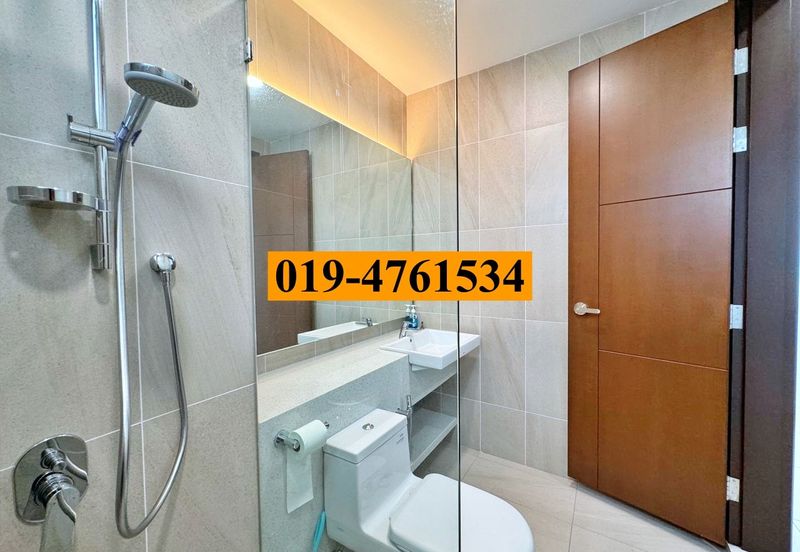 Queens Residences @ Queens Waterfront