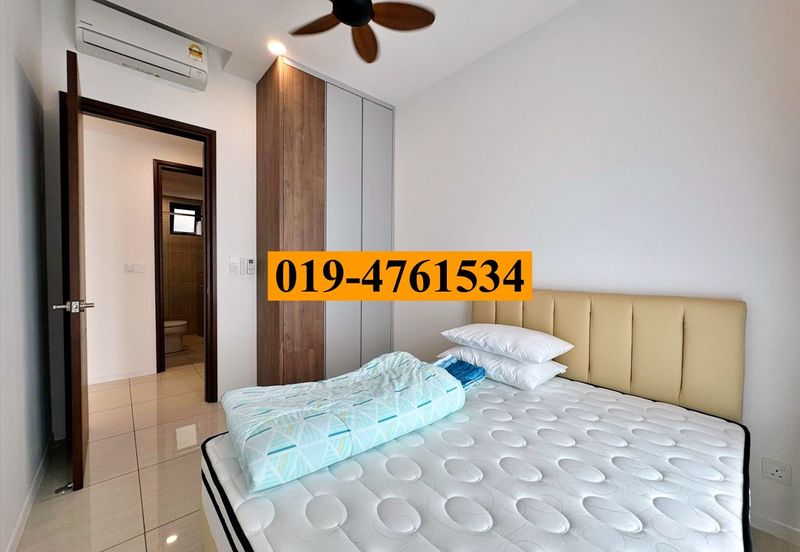 Queens Residences @ Queens Waterfront