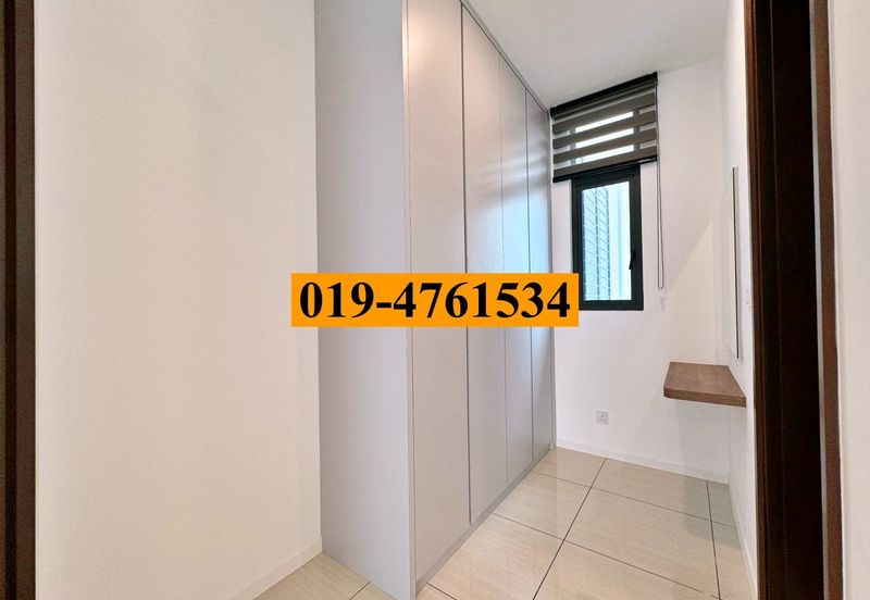 Queens Residences @ Queens Waterfront