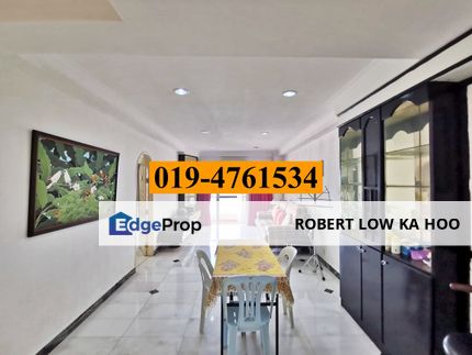 Holiday Home : THE REEF Apartment in Batu Ferringhi ( For Sale ), Penang, Batu Ferringhi