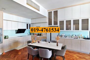 Quayside Seafront Resort Condominium