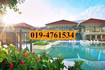 Quayside Seafront Resort Condominium