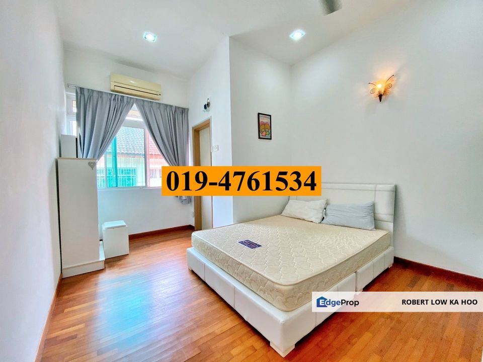 3 Storey Terrace at HILLVIEW GARDEN, Tanjung Bungah ( For Sale ), Penang, Tanjung Bungah