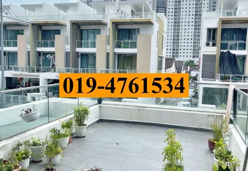 Raffles Residence 199