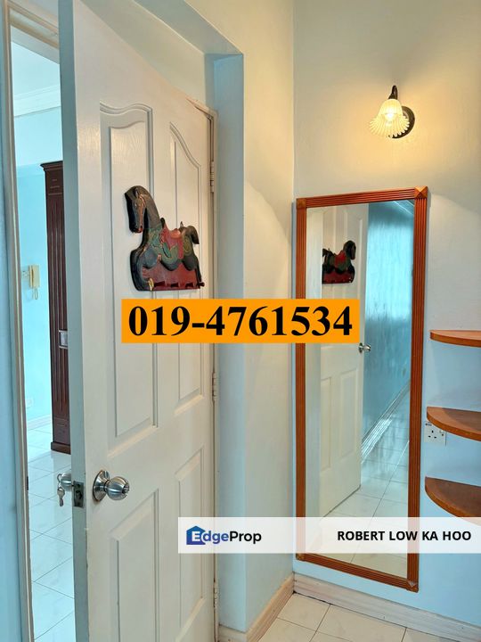 Corner Unit : MARINA BAY Condominium in Tanjung Tokong ( For Sale ), Penang, Tanjung Tokong