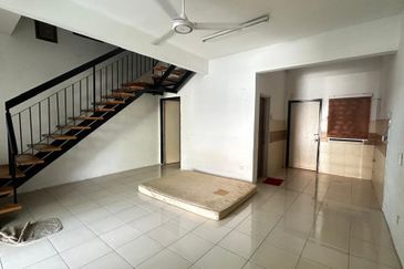 Jalan SP 8 @ Bandar Saujana Putra