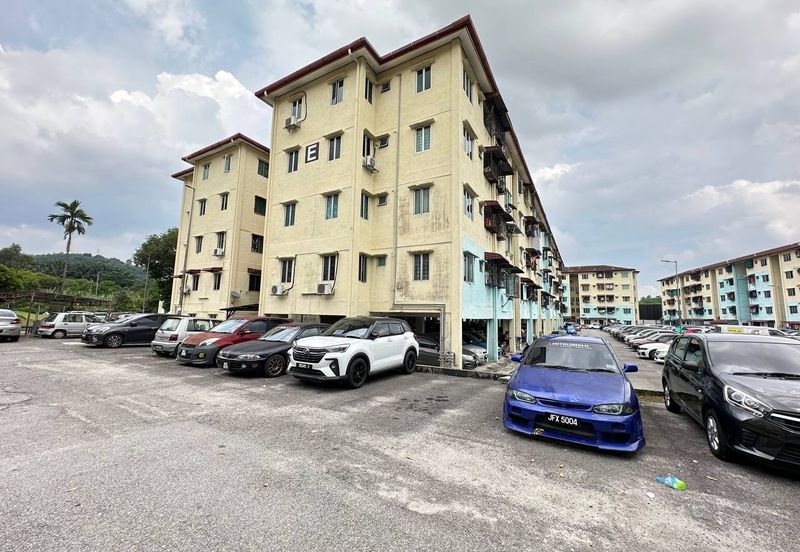 Pangsapuri Cheras Utama